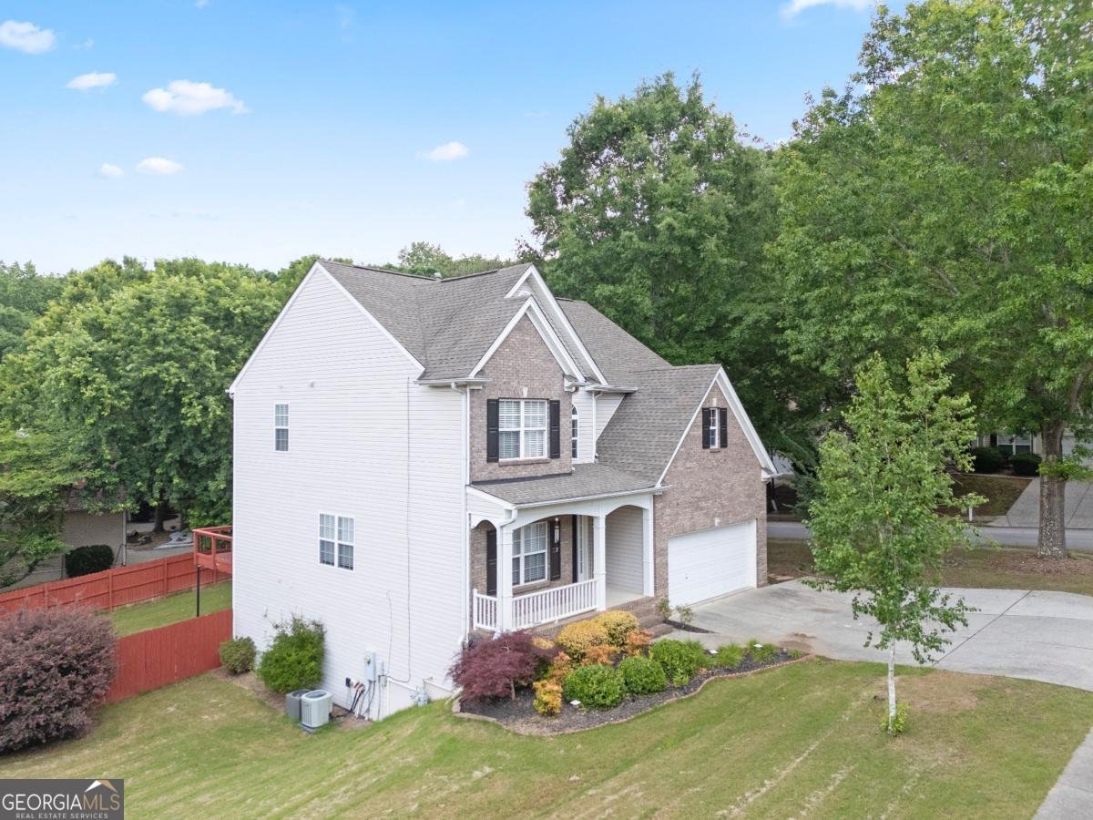 6005 Ambercrest Court Buford - Photo 30