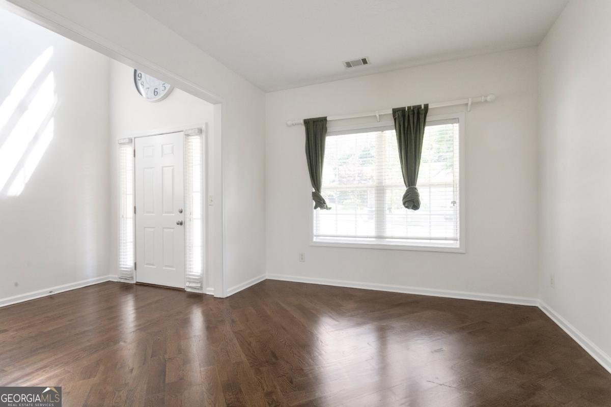 6005 Ambercrest Court Buford - Photo 6