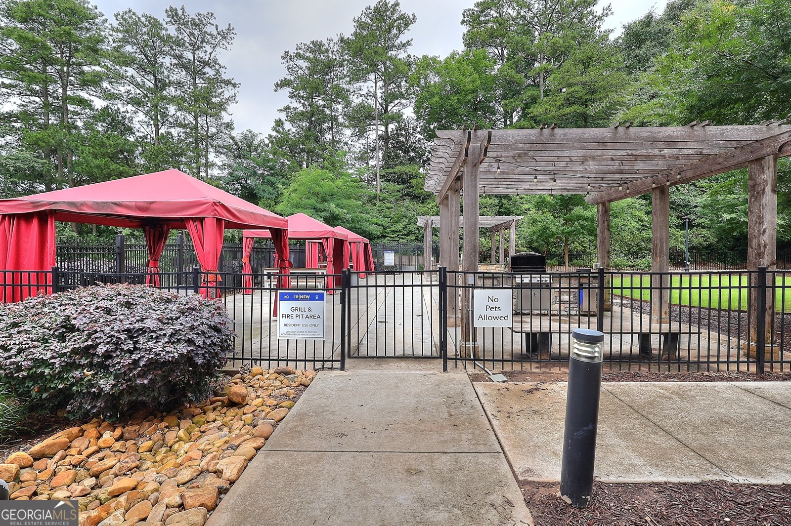 799 Hammond Drive Sandy Springs - Photo 31