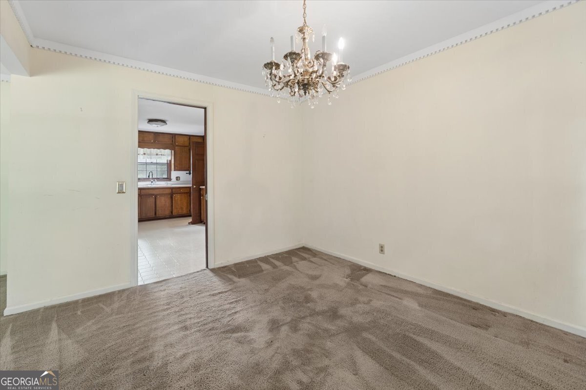 1828 Wiggins Circle Conyers - Photo 11