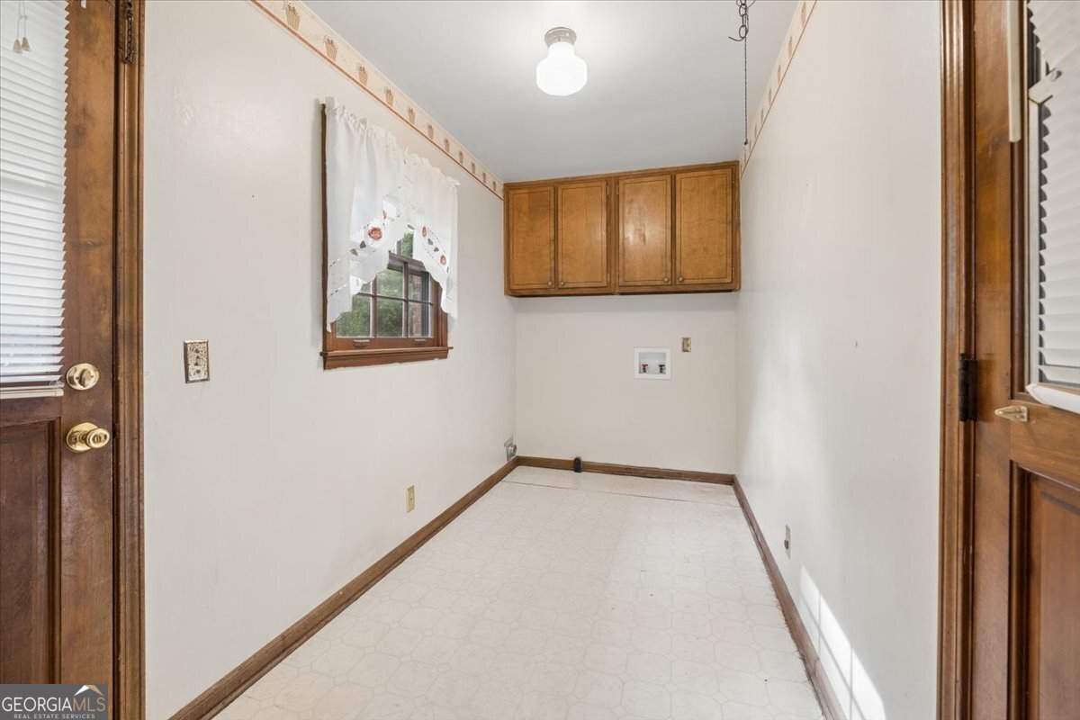 1828 Wiggins Circle Conyers - Photo 16