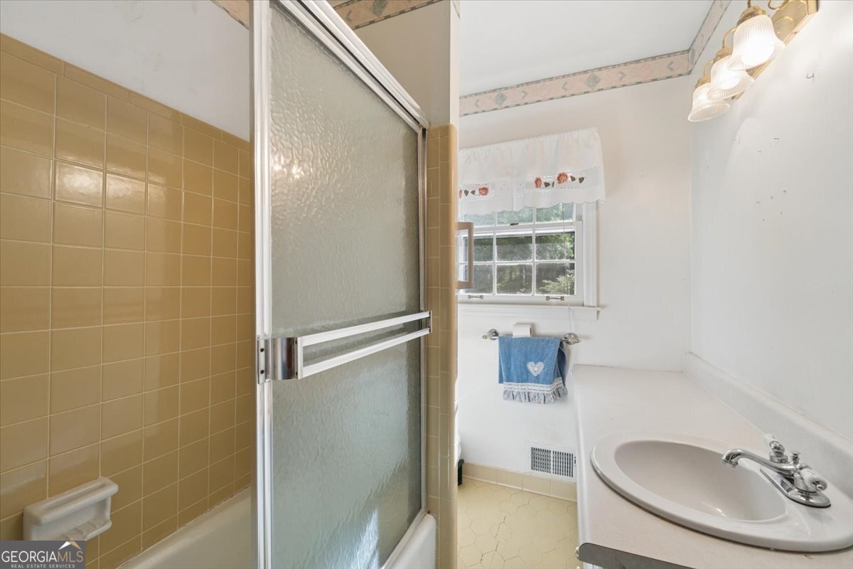 1828 Wiggins Circle Conyers - Photo 20
