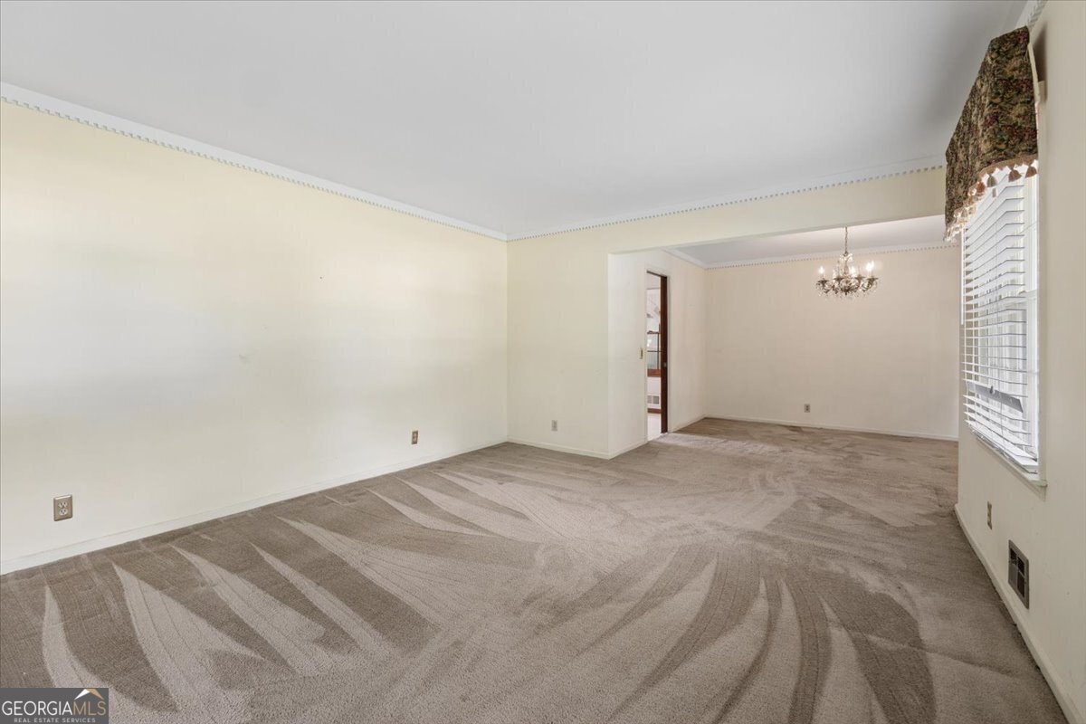 1828 Wiggins Circle Conyers - Photo 8