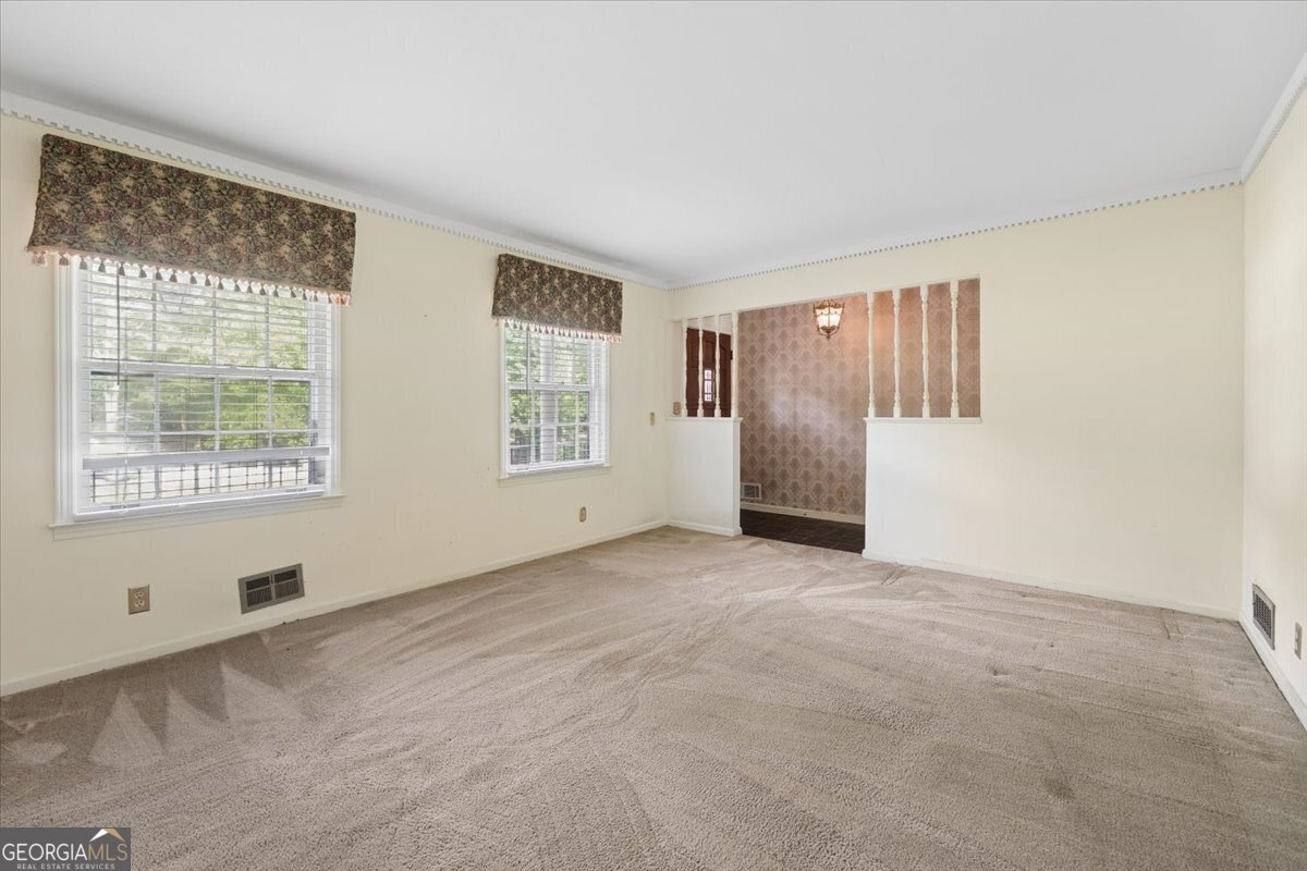 1828 Wiggins Circle Conyers - Photo 9