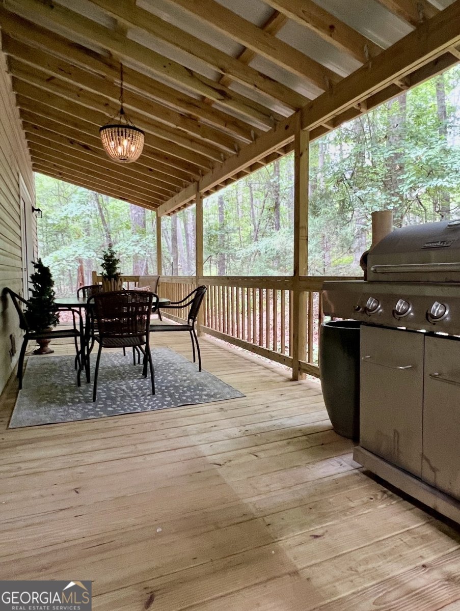70 Park Street Lavonia - Photo 10