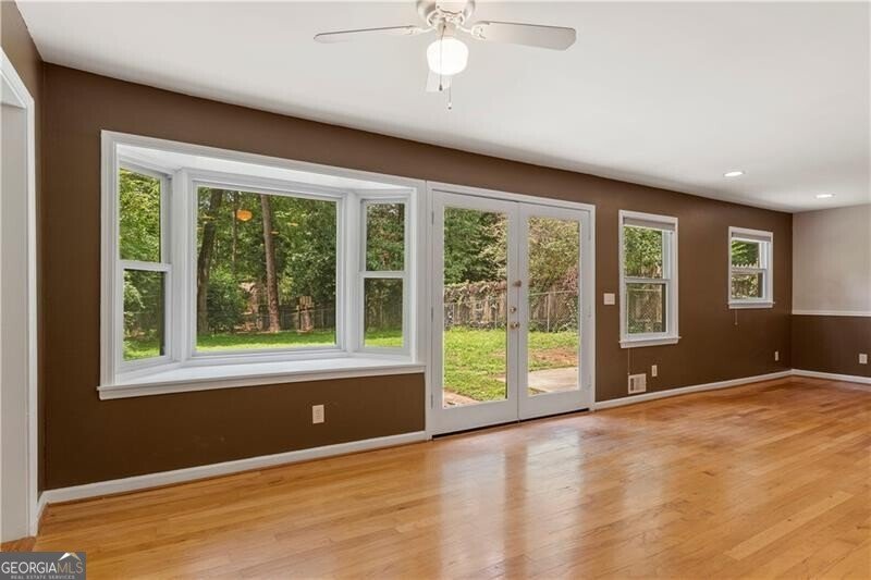 4674 Sharon Valley Court Atlanta - Photo 9