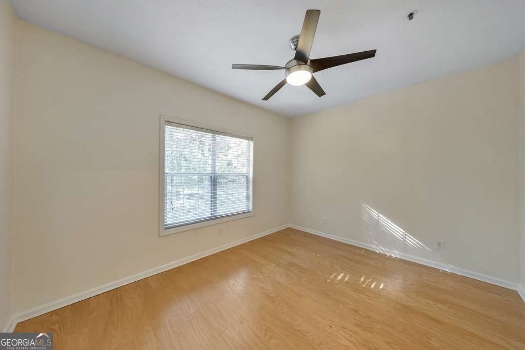 1250 Parkwood Circle Atlanta - Photo 17