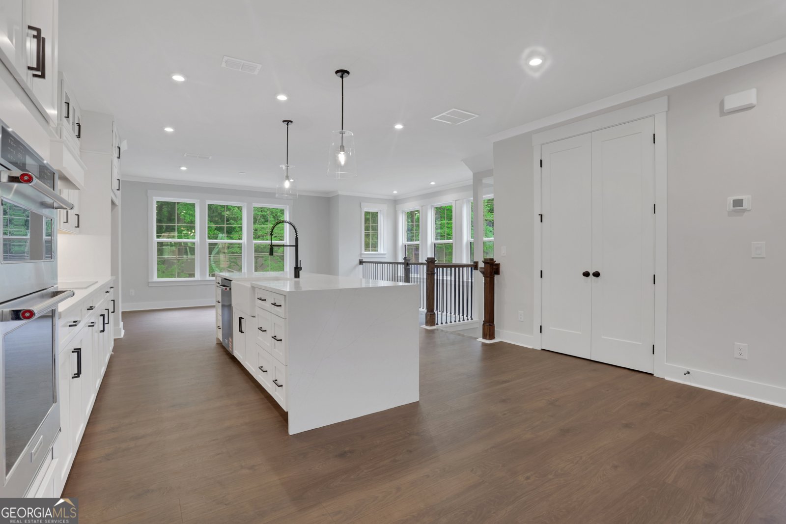 110 Bridgecrest Road Roswell - Photo 6
