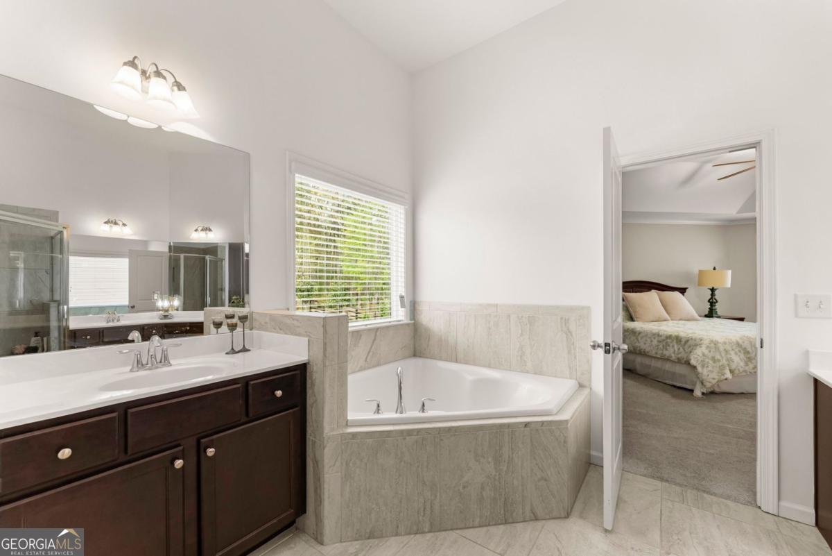 6570 CANYON Cove Cumming - Photo 31