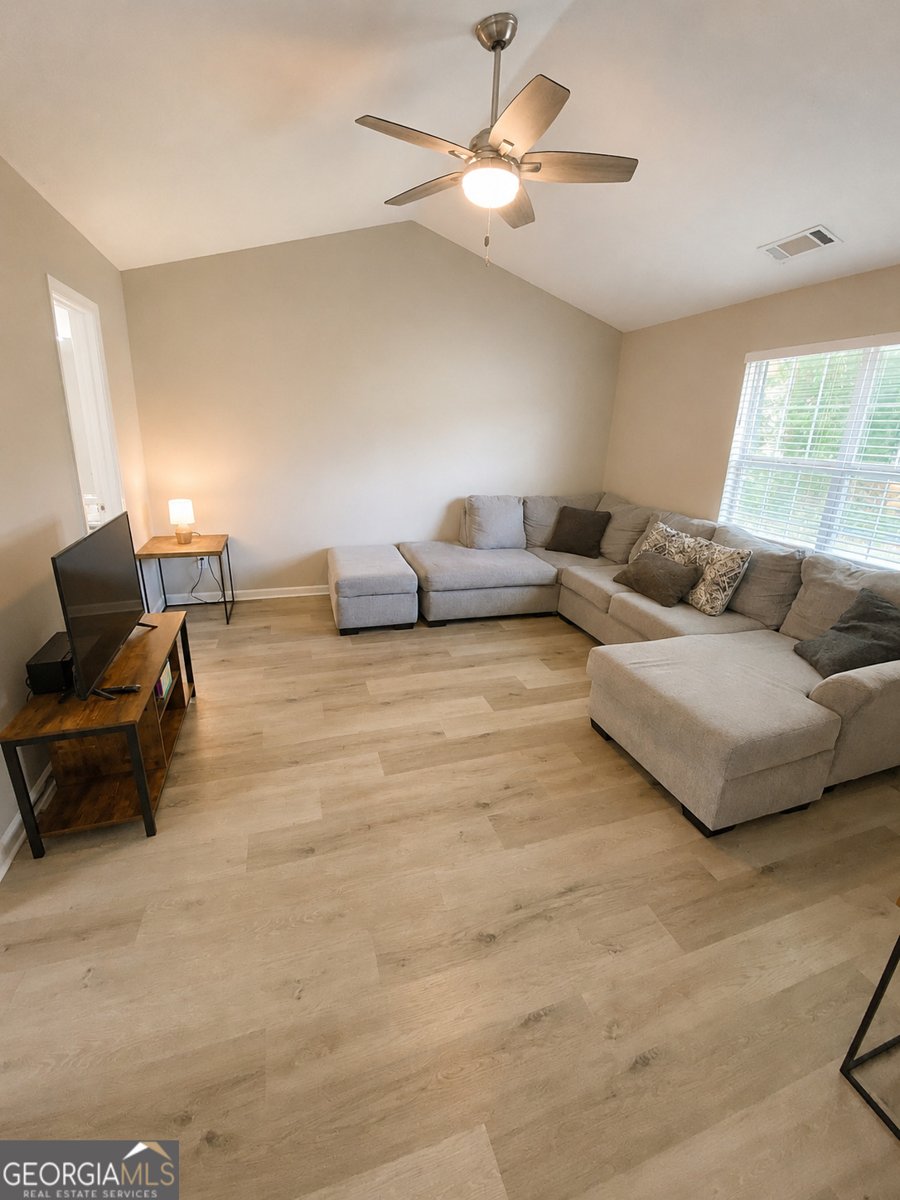 372 McCart Road McDonough - Photo 14