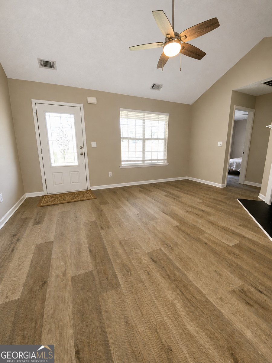 372 McCart Road McDonough - Photo 8