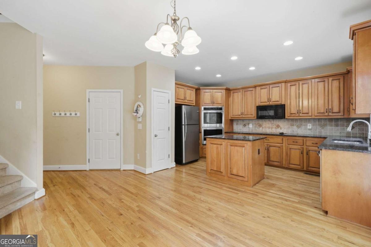 306 Sheridan Place Canton - Photo 16