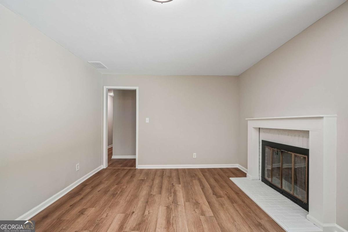 1352 White Oak Street Conyers - Photo 8