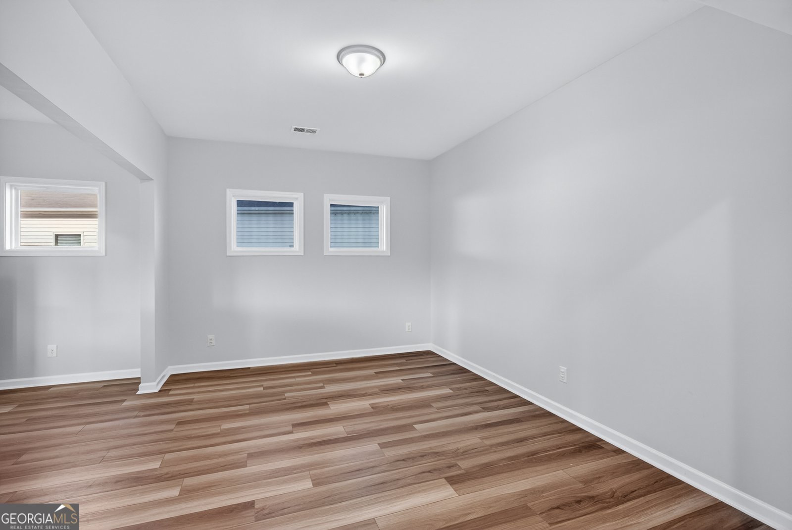 124 Jennie Drive Springfield - Photo 8
