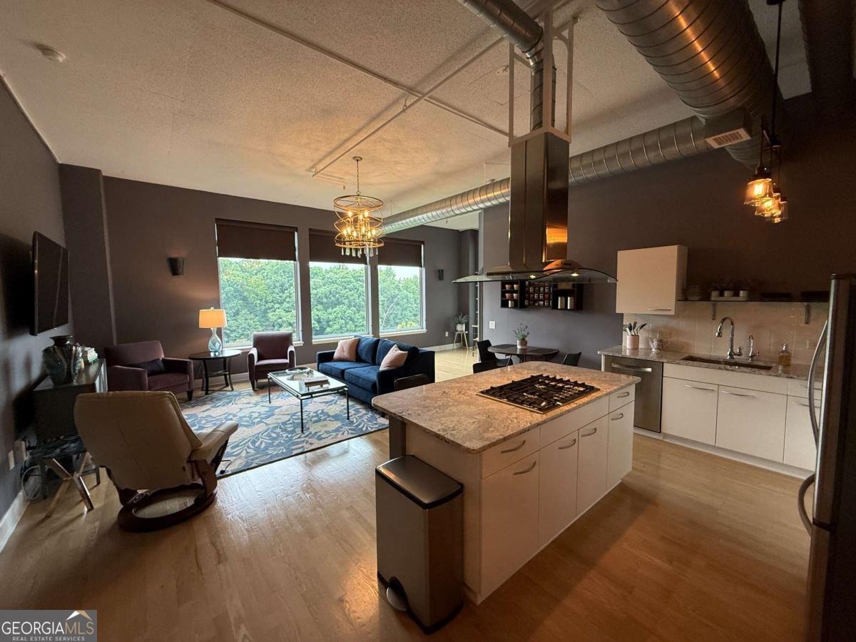 3820 Roswell Road Atlanta - main photo