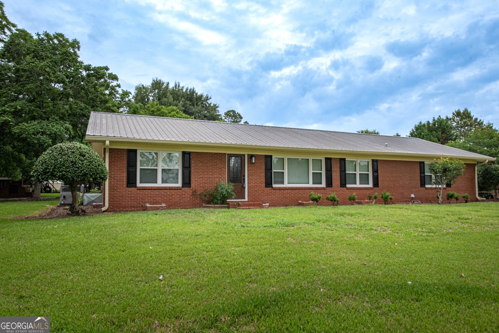 281 Peggy Drive Fort Valley - main photo