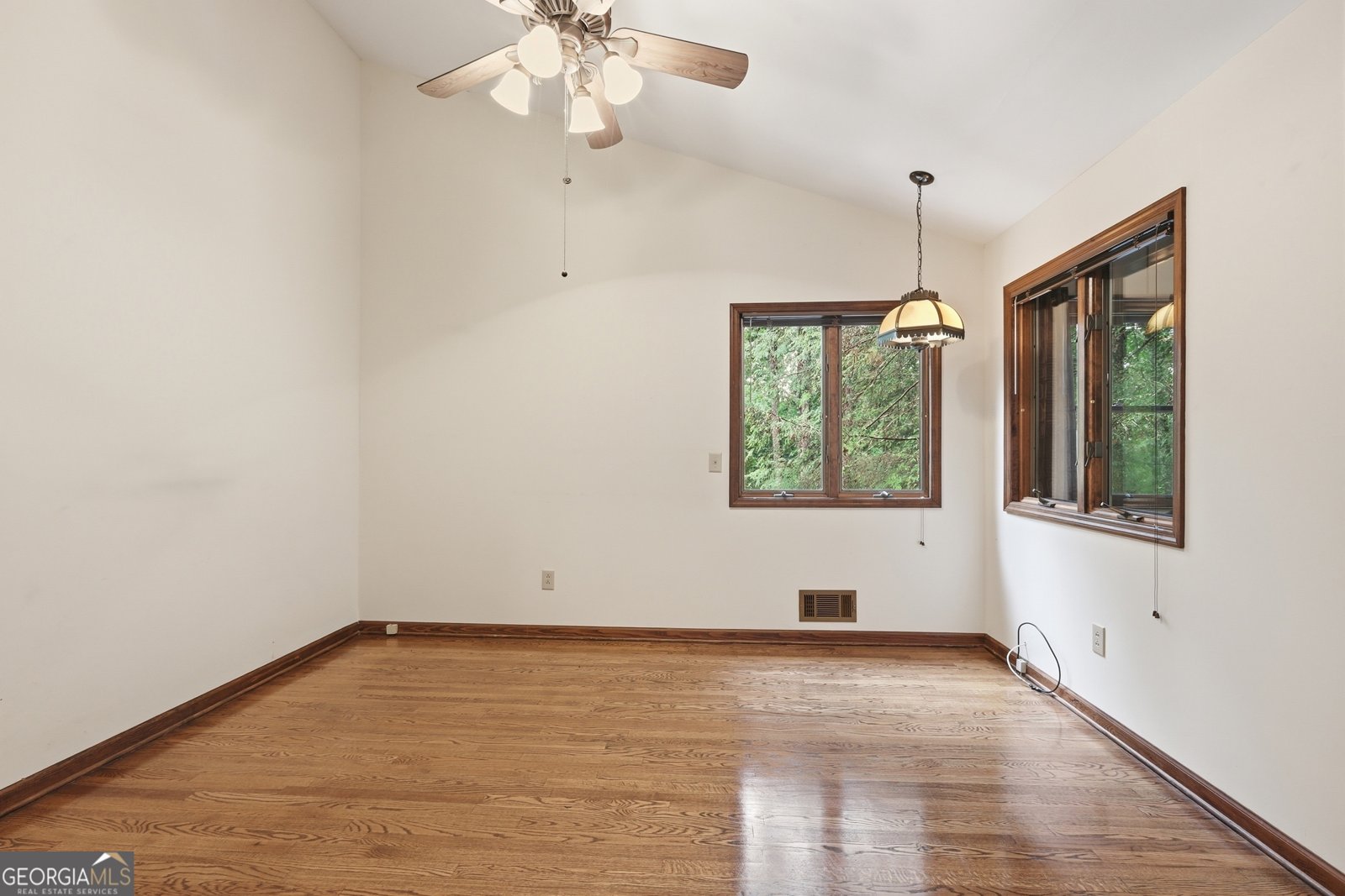 925 Horseshoe Bend Road Dahlonega - Photo 33