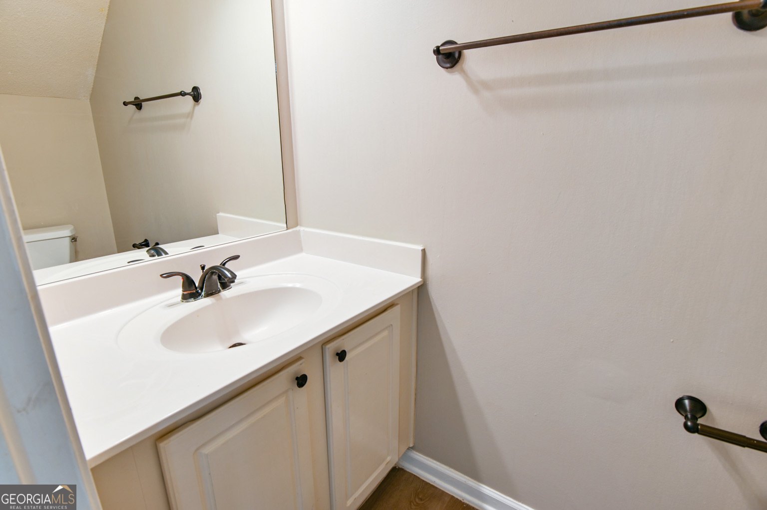 4645 Valais Court Alpharetta - Photo 6