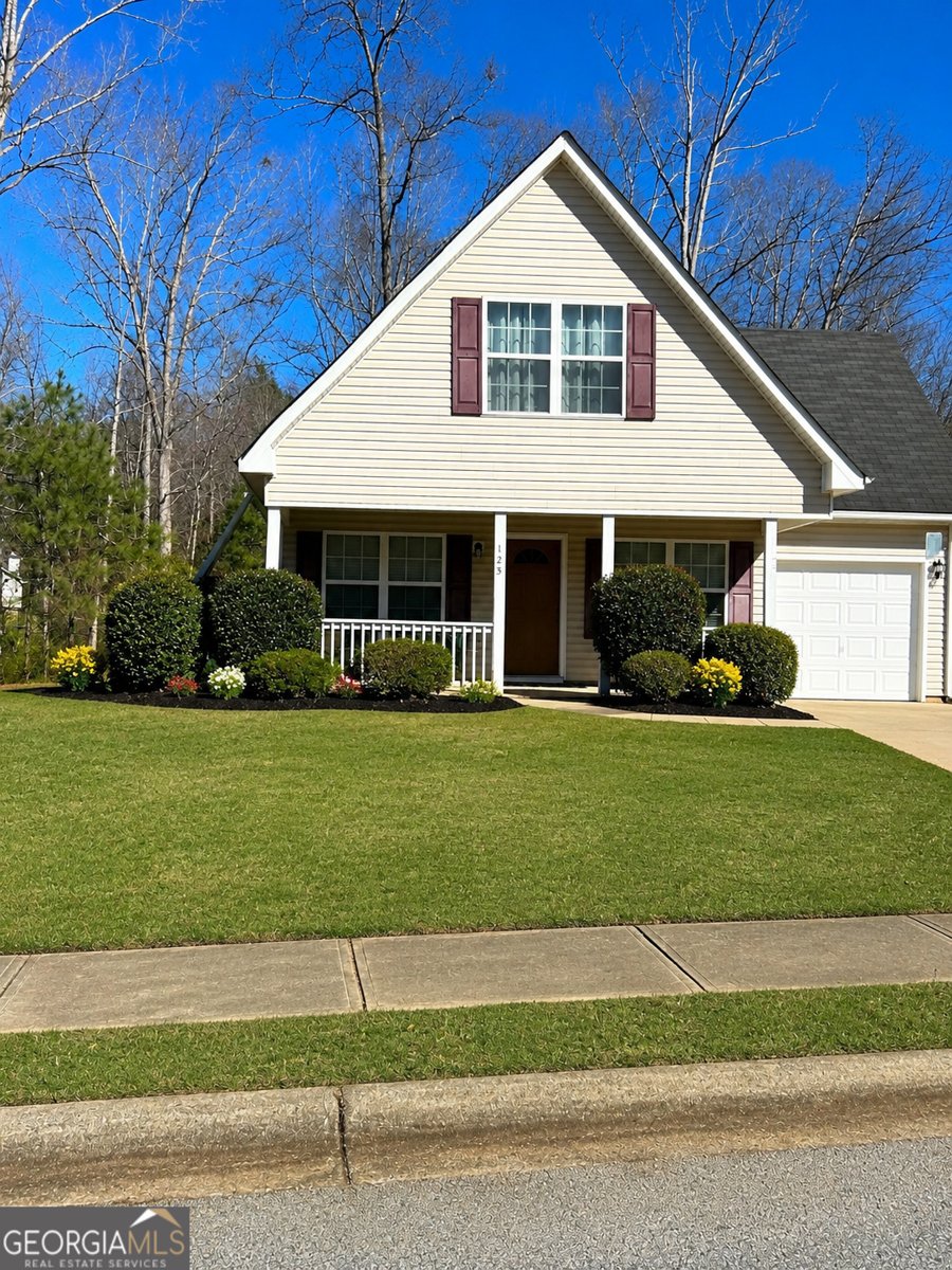 125 Sampson Court Covington - main photo
