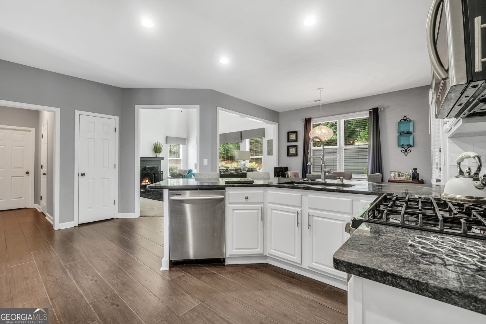 7093 Sweetwater Valley Stone Mountain - Photo 16