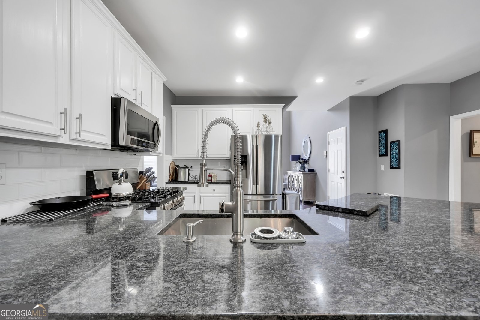 7093 Sweetwater Valley Stone Mountain - Photo 23