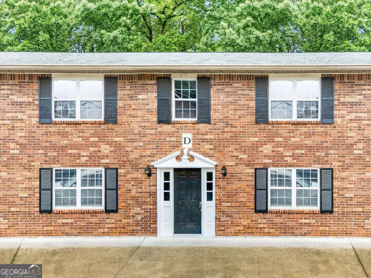 3665 Chestnut Drive Atlanta - main photo
