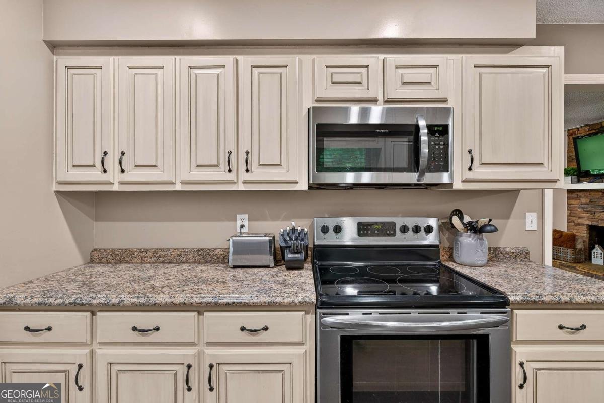 3425 Appalachian Highway Blue Ridge - Photo 11