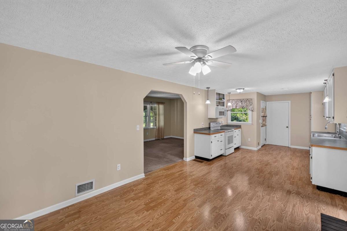 5458 Christi Drive Douglasville - Photo 17