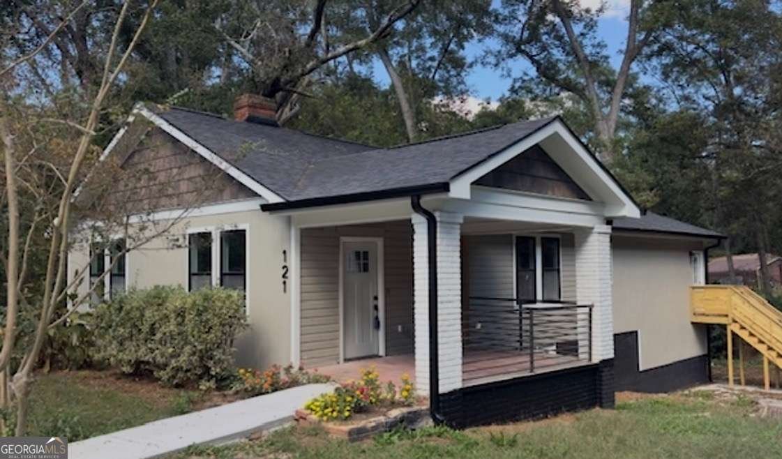 121 Orchard Street Fairburn - main photo