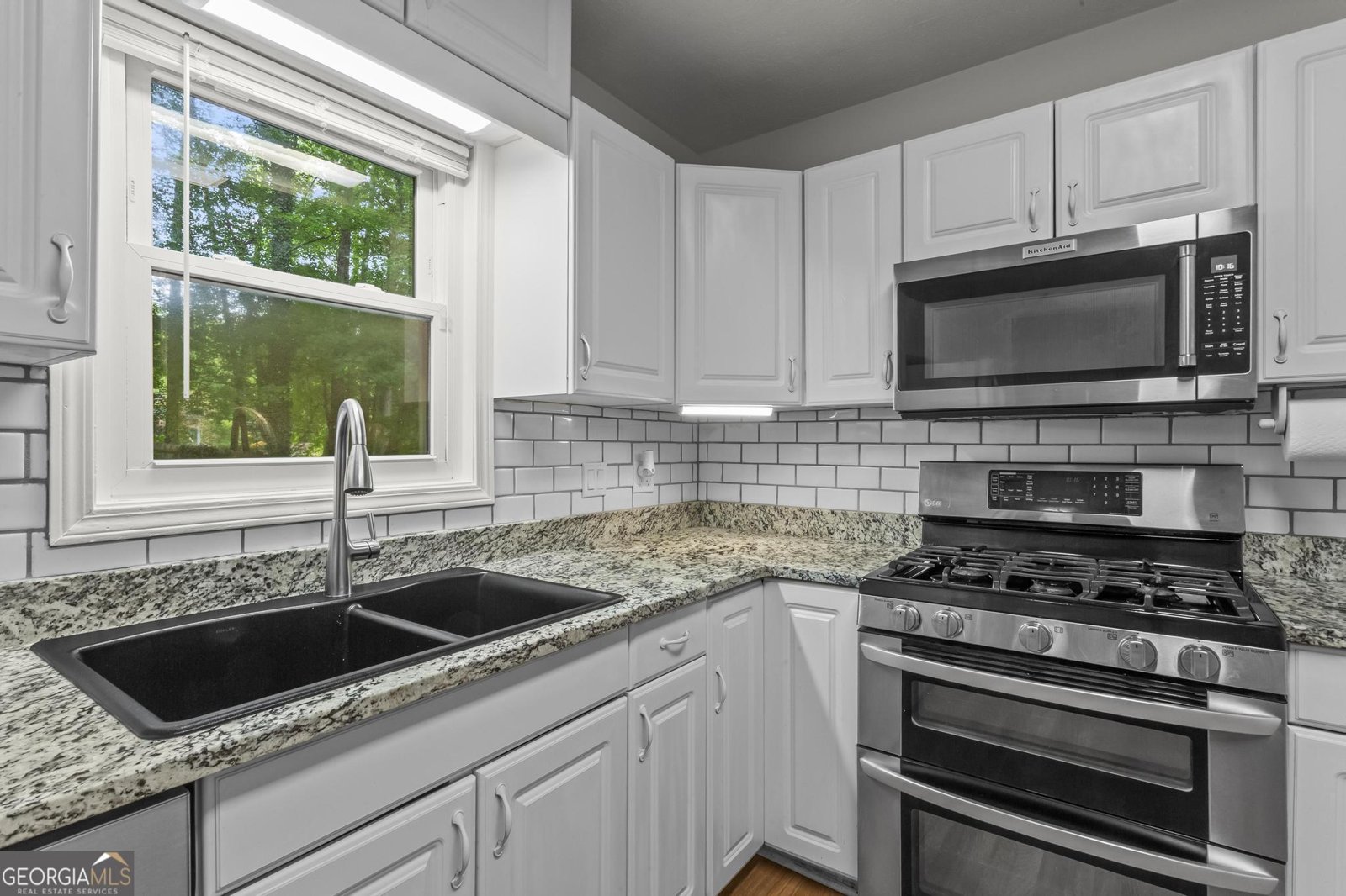1833 Silver Leaf Drive Marietta - Photo 10