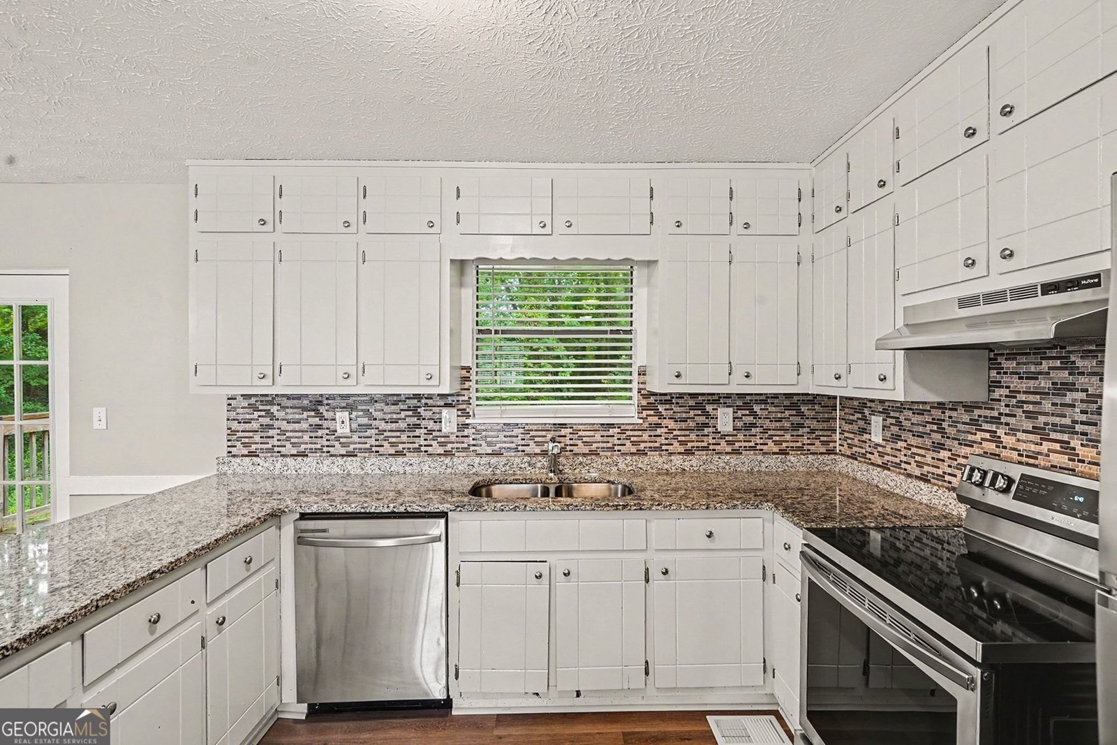2311 Weatherly Court Jonesboro - Photo 8