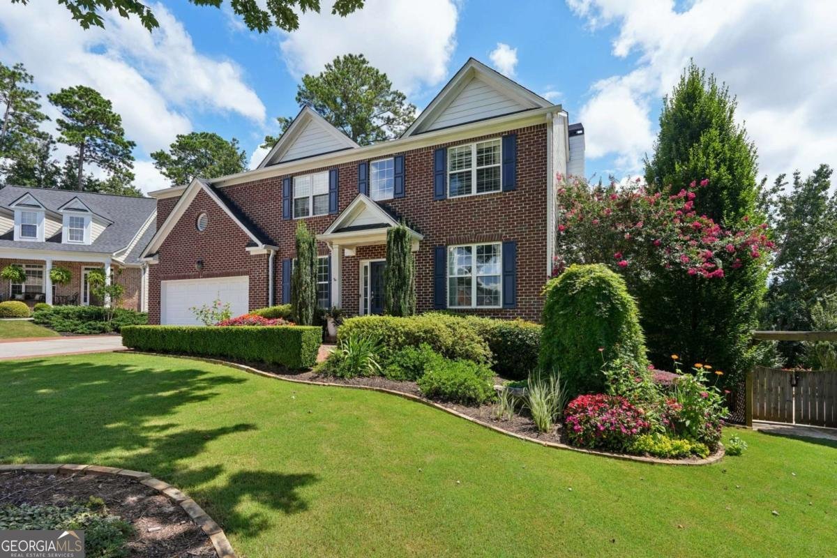 604 Skipping Rock Lane Peachtree City - main photo