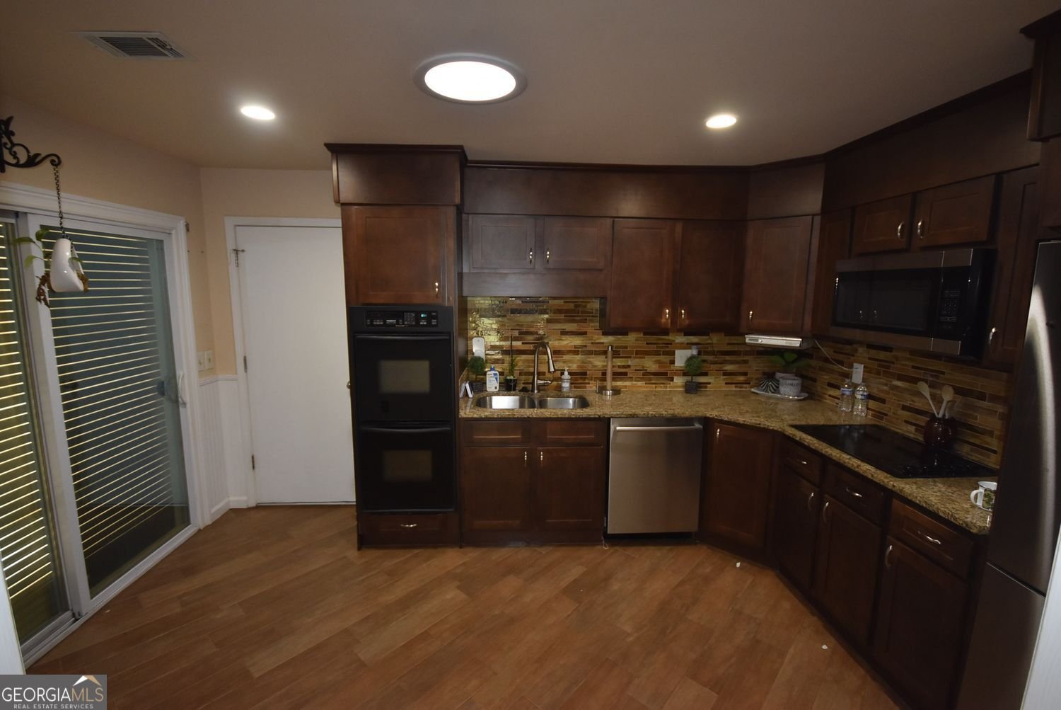 1288 Crescent Drive Marietta - Photo 8