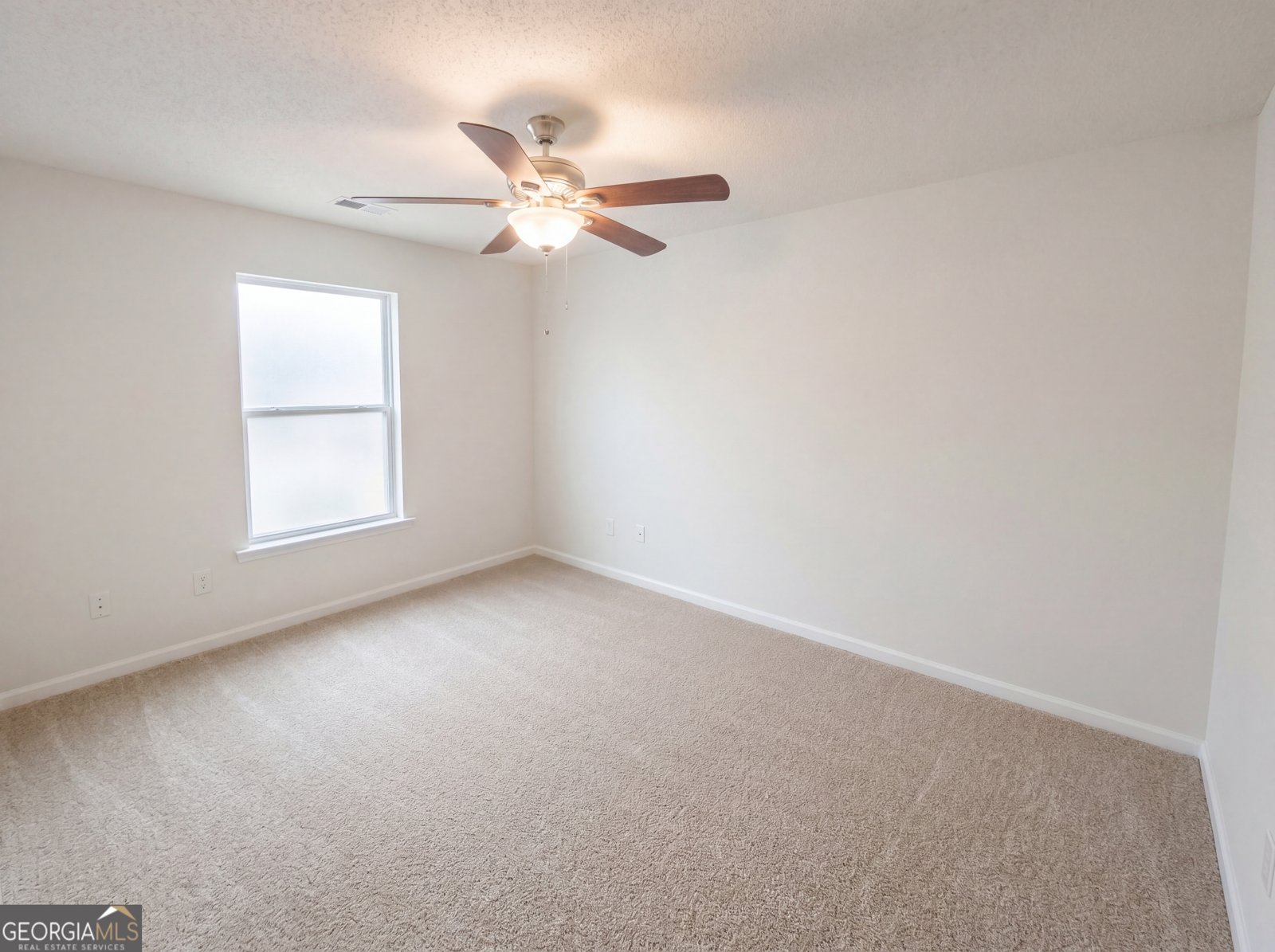 220 Fox Creek Boulevard Woodstock - Photo 7