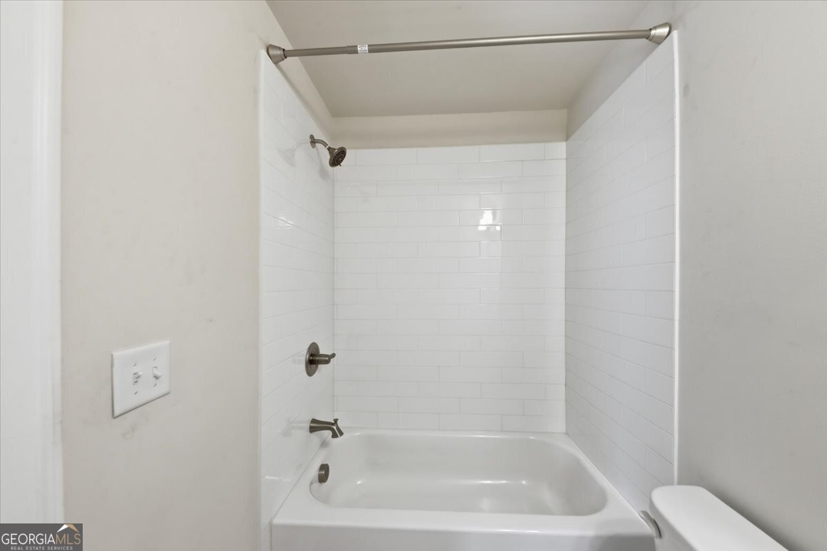 1421 Wisteria Wall Drive Suwanee - Photo 26