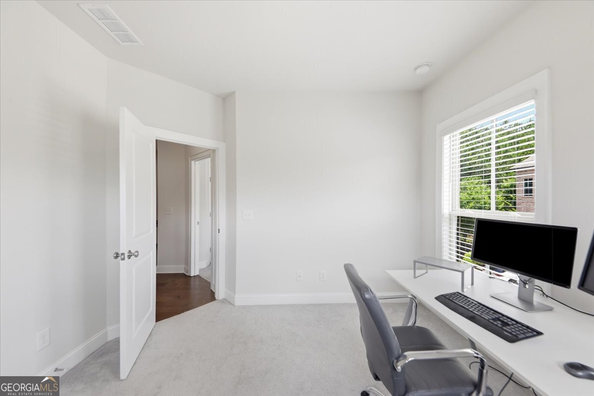 1421 Wisteria Wall Drive Suwanee - Photo 43