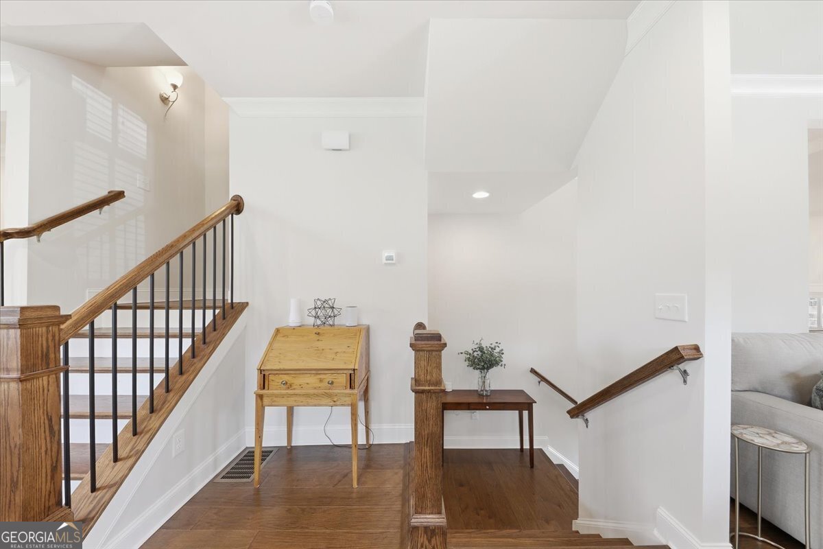 1421 Wisteria Wall Drive Suwanee - Photo 7