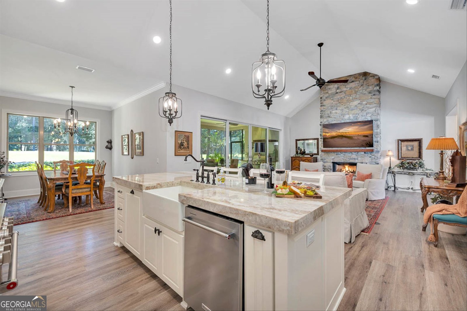 930 Champney St. Simons - Photo 21