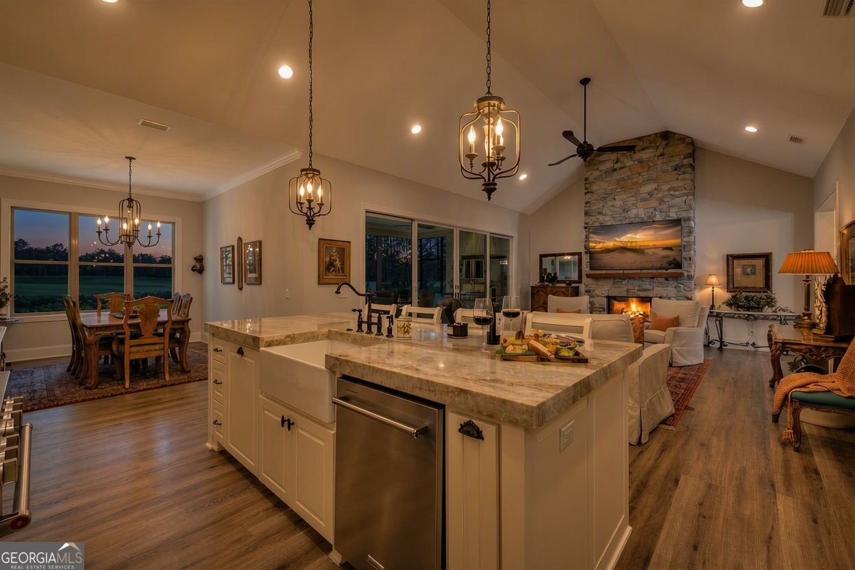 930 Champney St. Simons - Photo 22