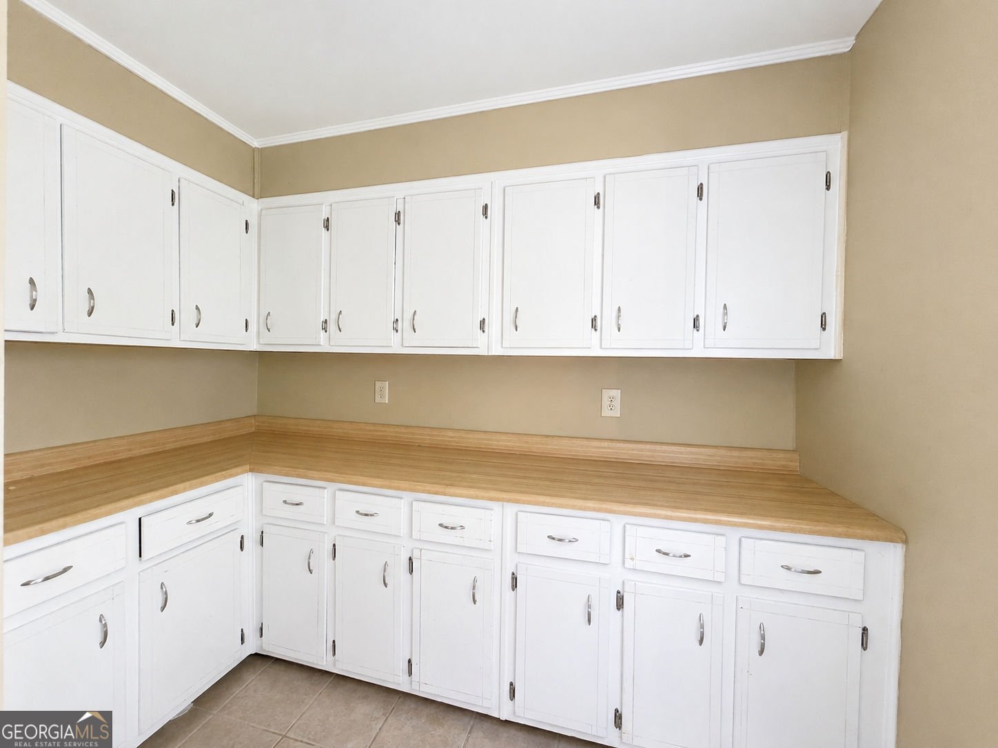 677 Bankshire Drive Suwanee - Photo 10
