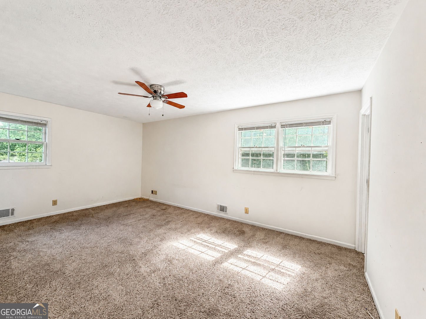 677 Bankshire Drive Suwanee - Photo 13