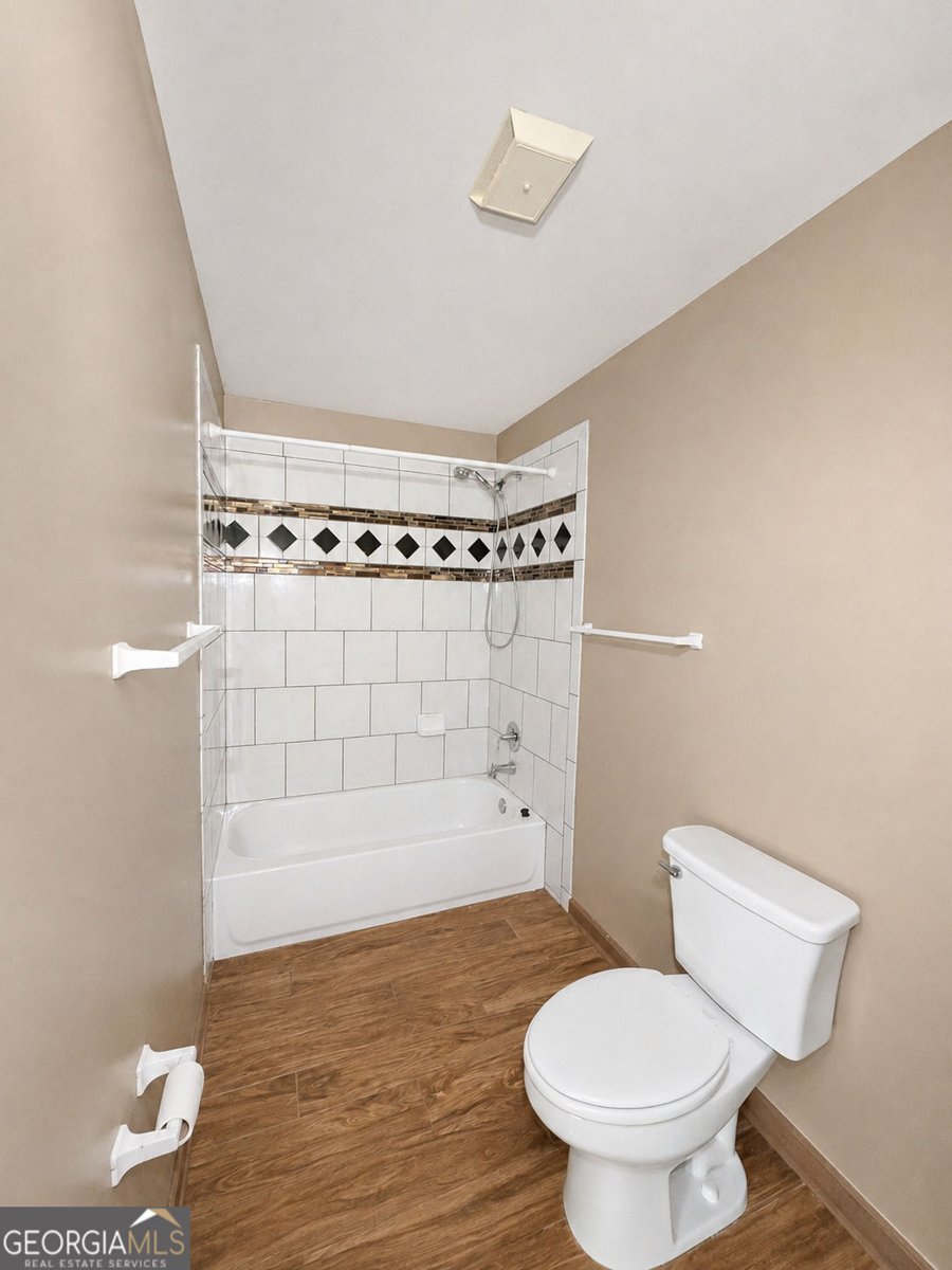 677 Bankshire Drive Suwanee - Photo 22