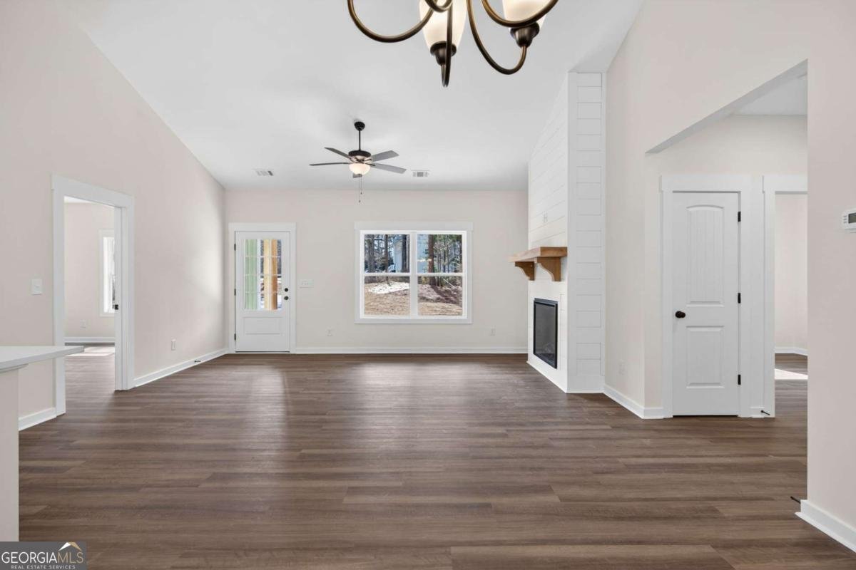 321 Relay Road Silver Creek - Photo 13