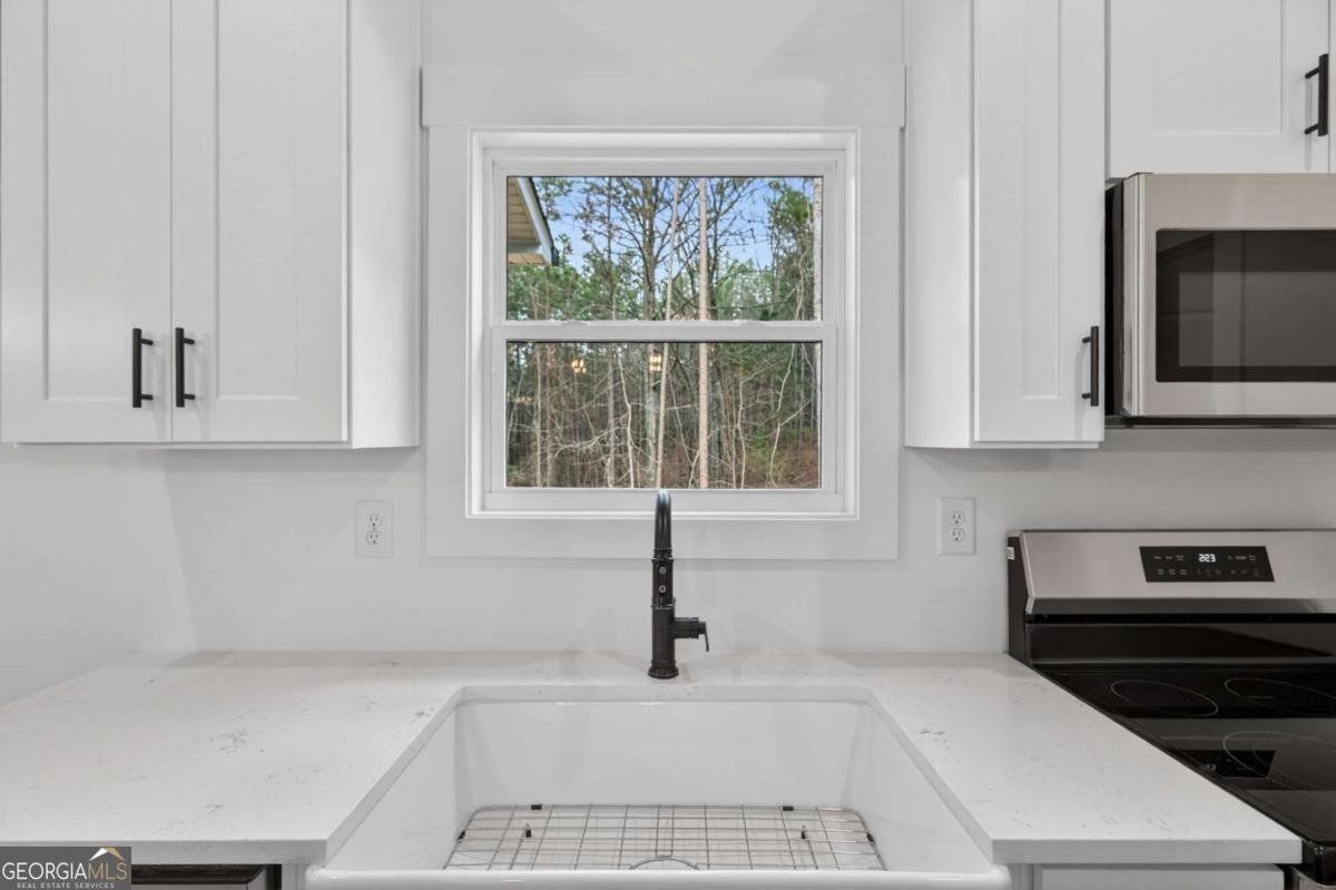 321 Relay Road Silver Creek - Photo 14