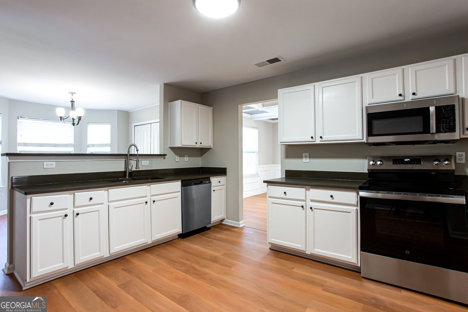 10937 Southwood Drive Hampton - Photo 11