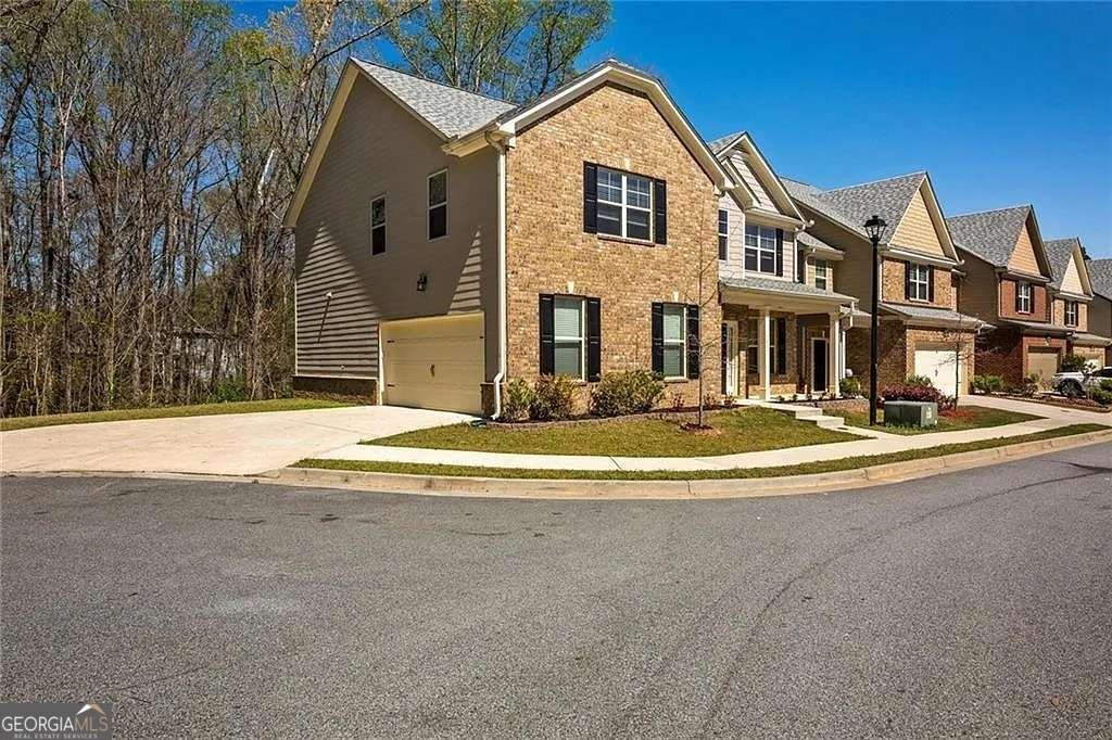 5831 Peltier Trace Norcross - main photo