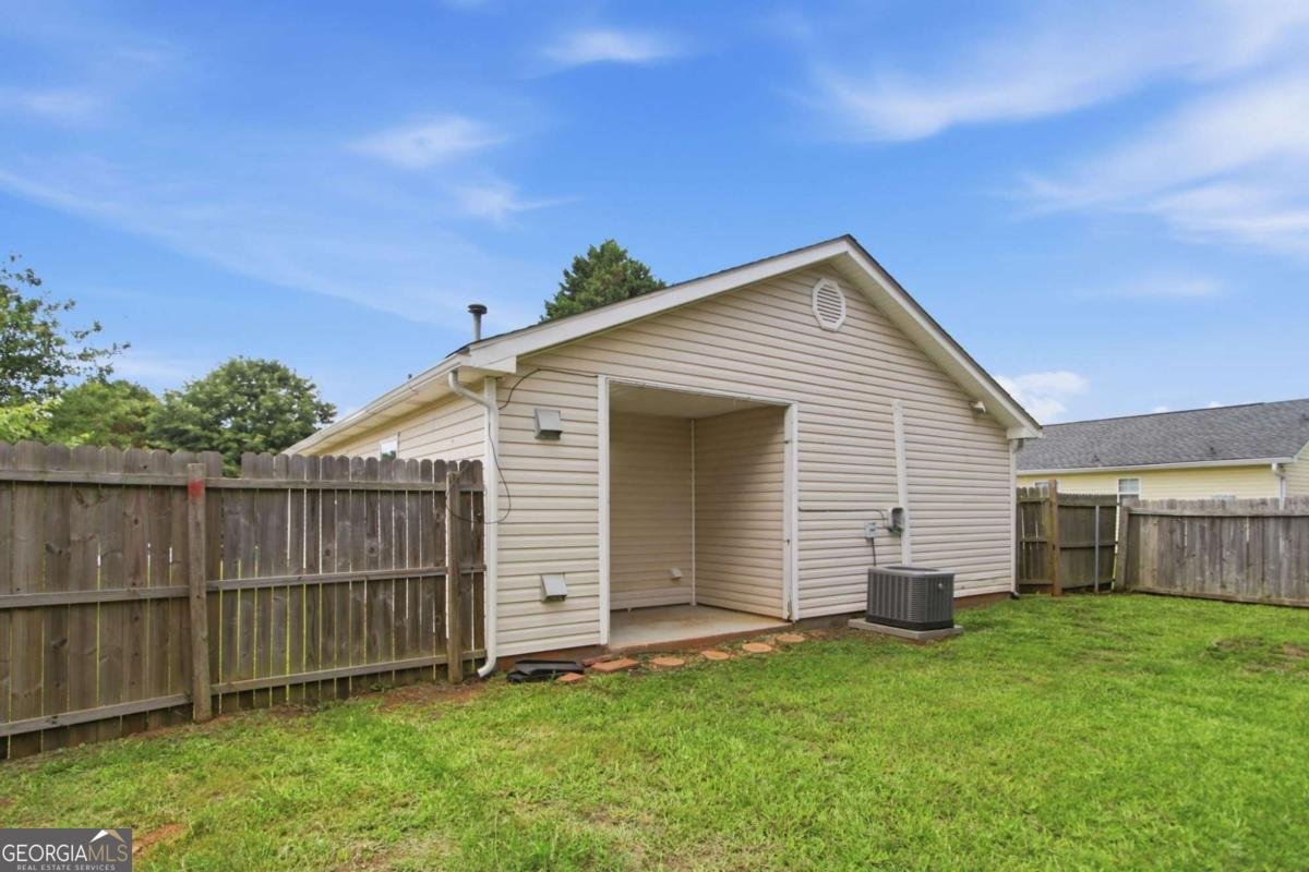 222 Dove Place Social Circle - Photo 32