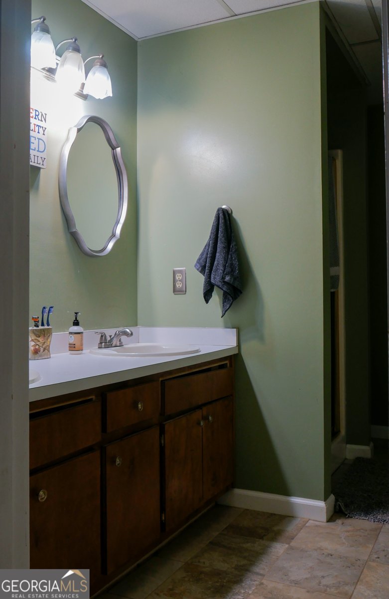 1105 Secret Cove Drive Sugar Hill - Photo 32