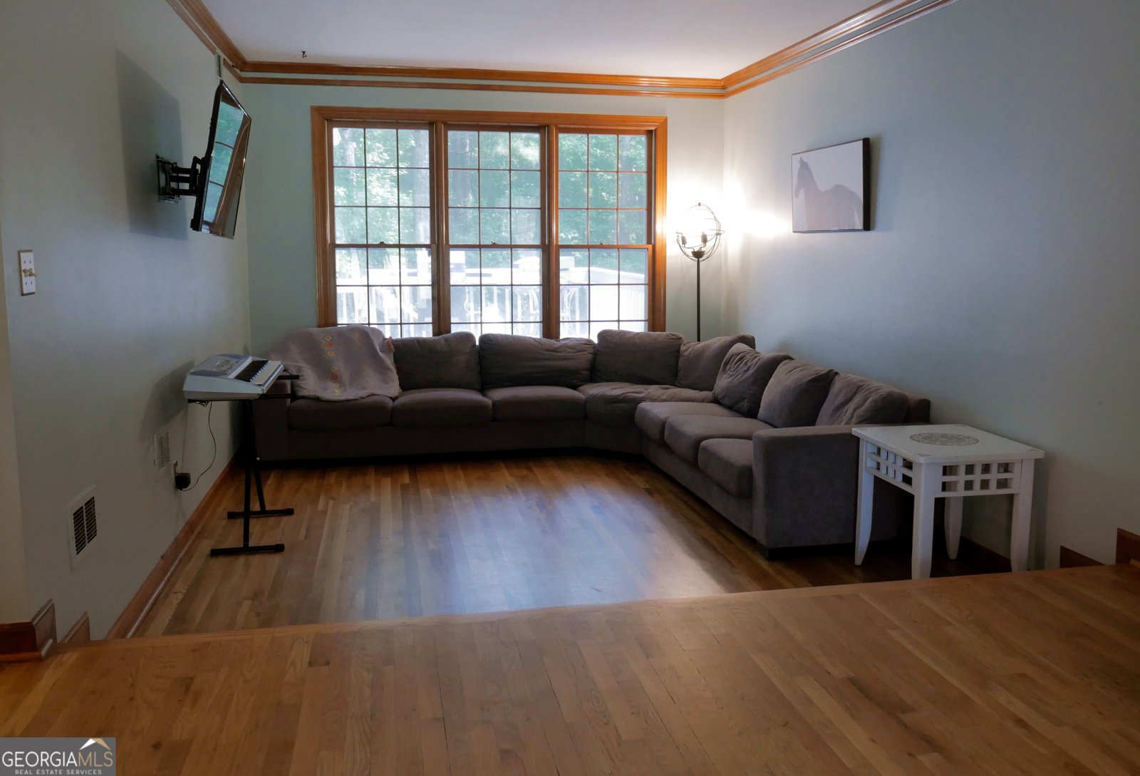 Photo 5
