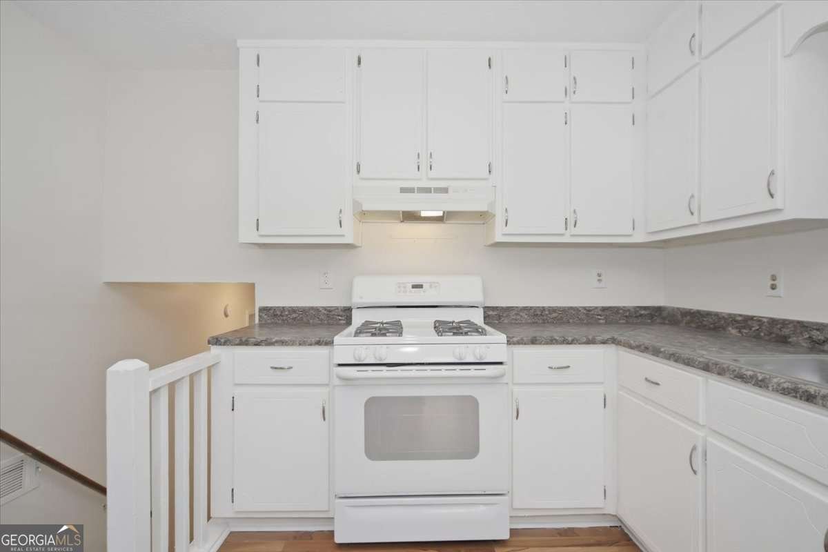 1496 Cherry Hill Road Conyers - Photo 6